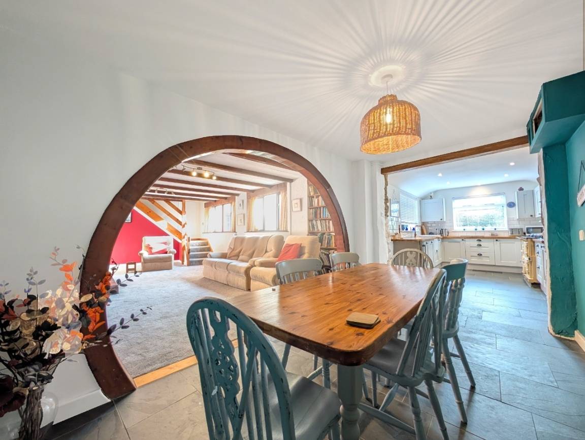 170 M² House ∙ 4 Bedrooms ∙ 7 Guests - Hayle