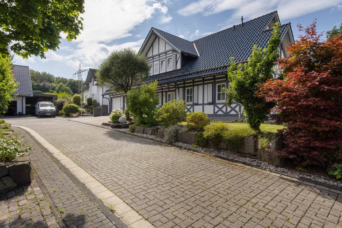 78 M² Appartement ∙ 1 Chambre ∙ 4 Personnes - Olpe