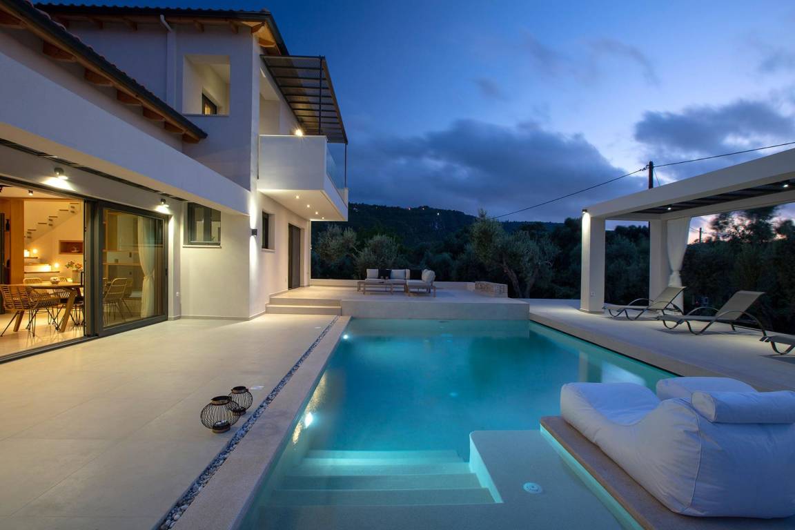 105 M² Apartment ∙ 2 Bedrooms ∙ 6 Guests - Lefkada