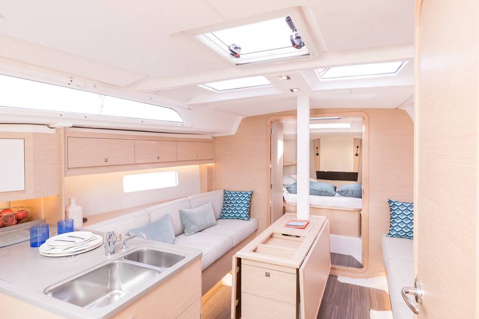 11 M² Péniche ∙ 2 Chambres ∙ 4 Personnes - Marseille
