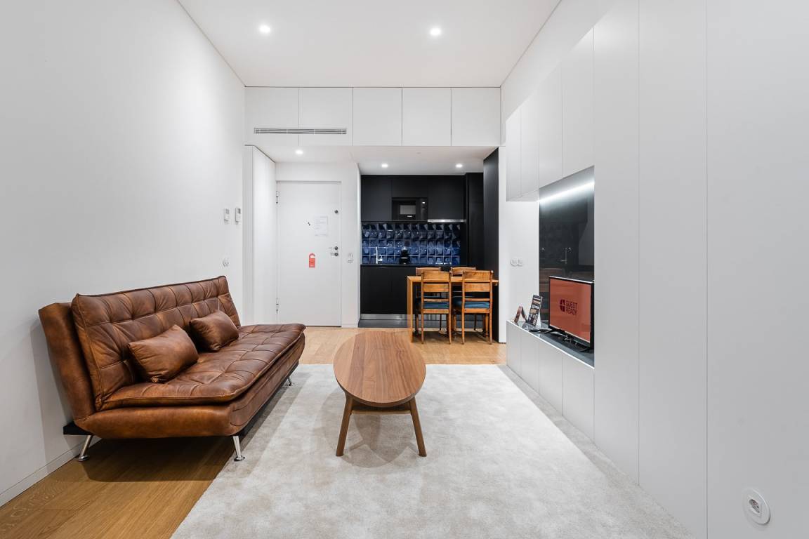 70 M² Apartamento ∙ 2 Habitaciones ∙ 4 Huéspedes - Oporto