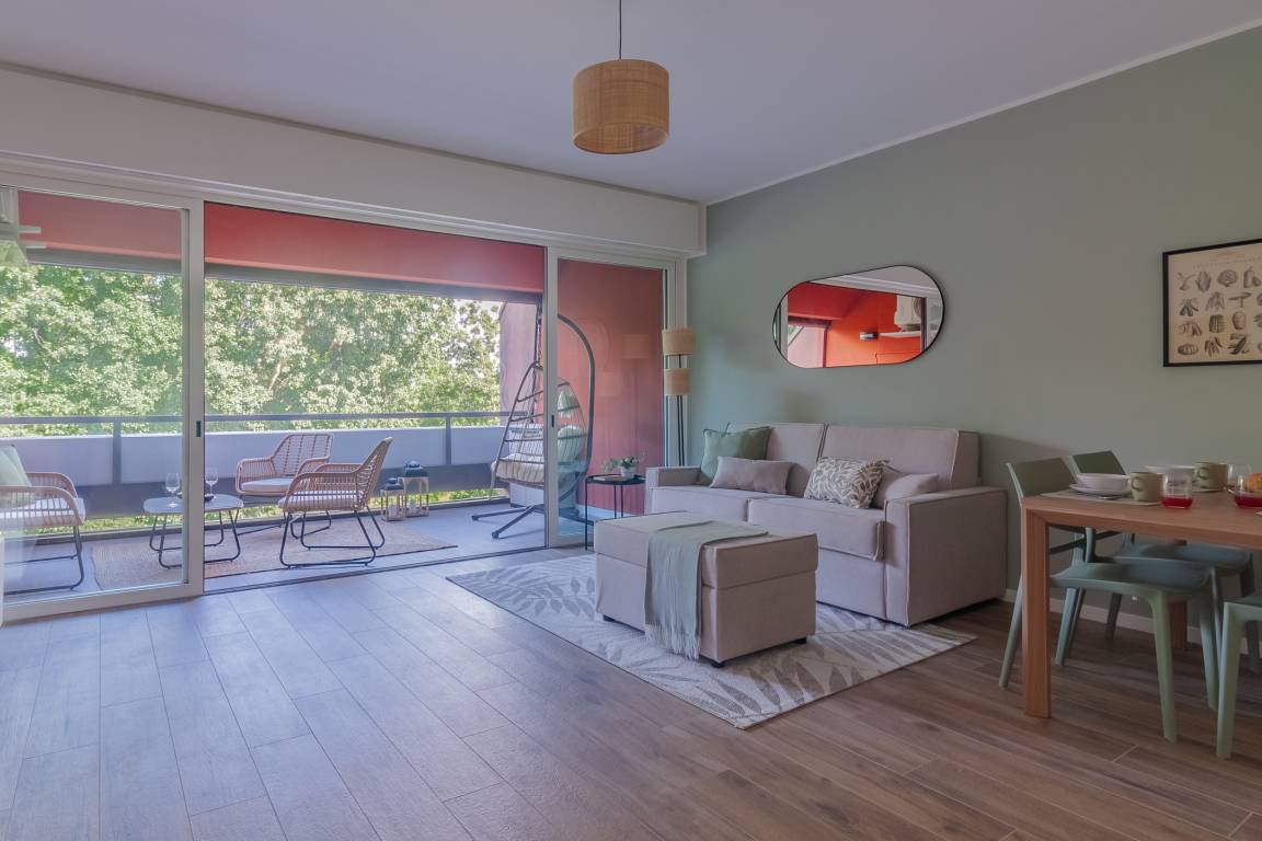 75 M² Appartamento Vacanza ∙ 1 Camera Da Letto ∙ 4 Ospiti - Rozzano