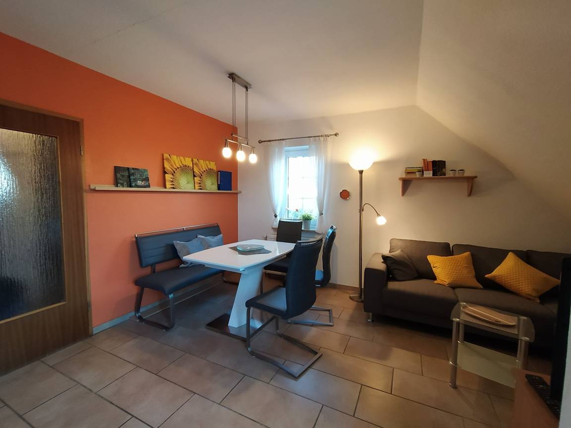50 m² Ferienwohnung ∙ 2 Schlafzimmer ∙ 4 Gäste – Bild 4