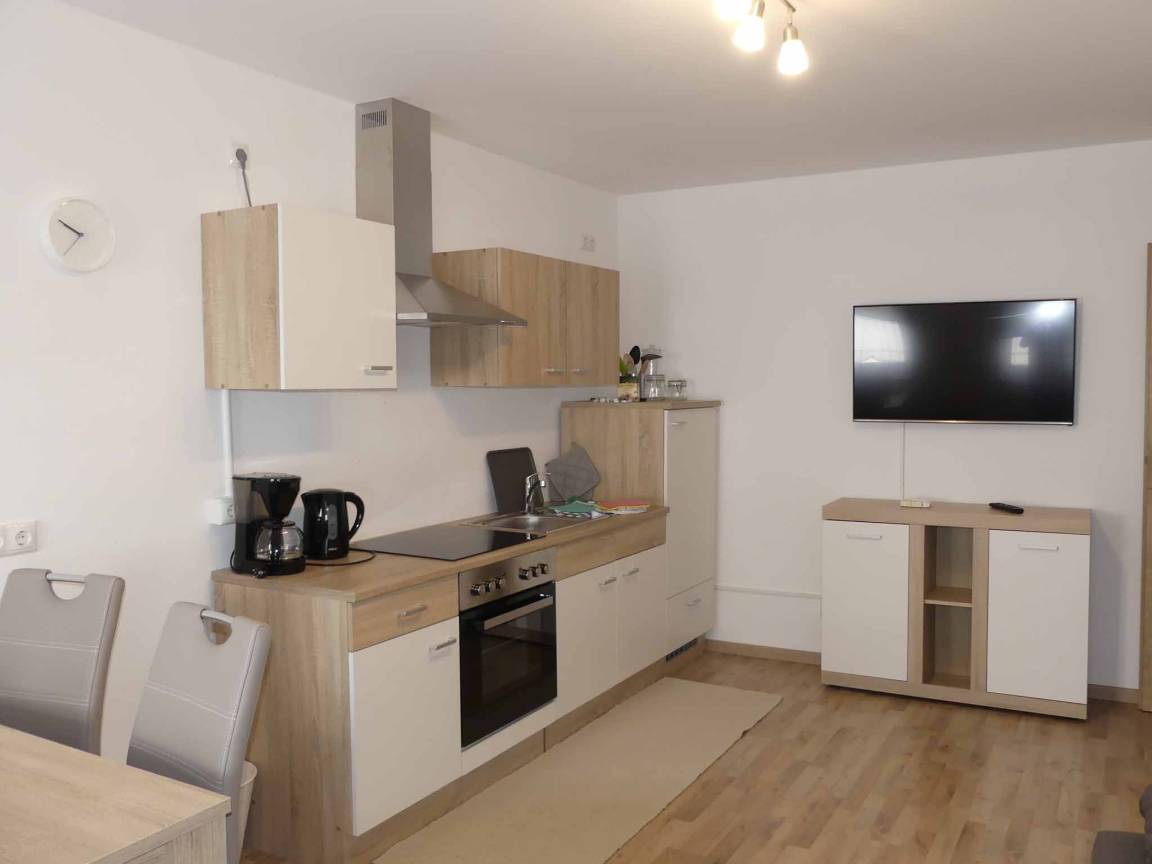 Ferienwohnung ∙ 2 Schlafzimmer ∙ 4 Gäste - Leipheim