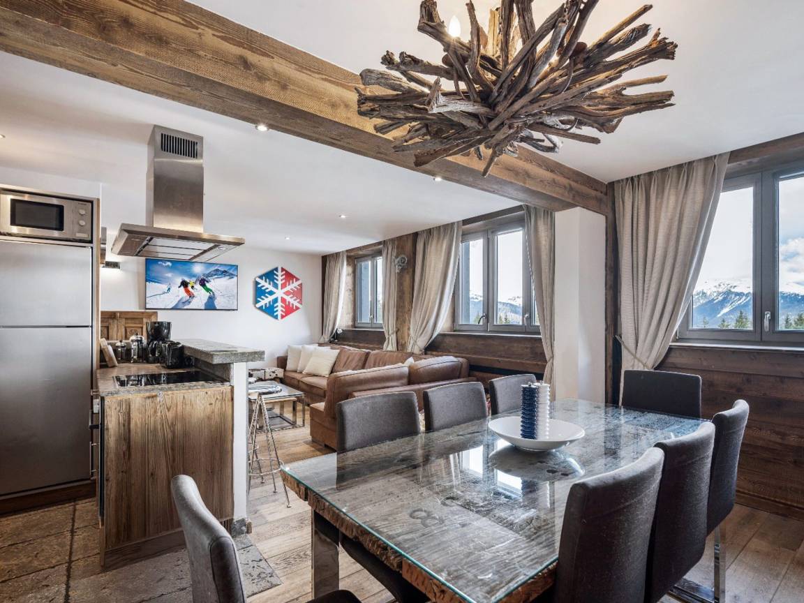 77 M² Appartamento Vacanza ∙ 4 Camere Da Letto ∙ 8 Ospiti - Courchevel