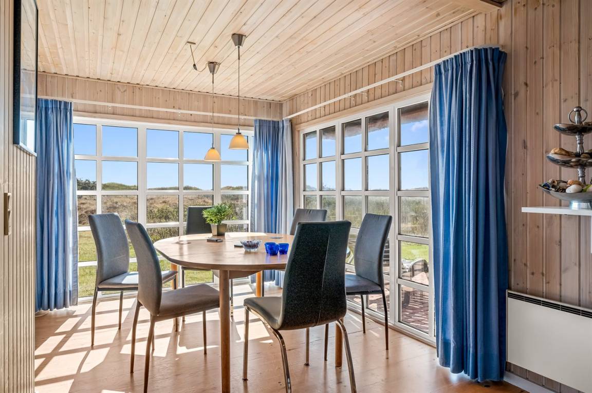 180 m² Ferienhaus ∙ 4 Schlafzimmer ∙ 8 Gäste – Bild 8