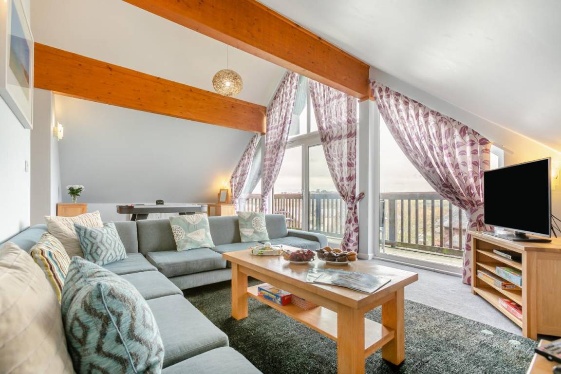 Lodge ∙ 4 Bedrooms ∙ 8 Guests - Cornwall