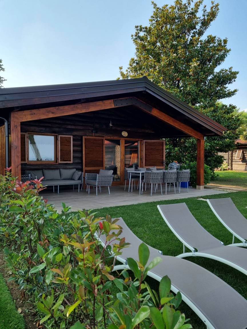 70 M² Villa ∙ 2 Bedrooms ∙ 6 Guests - Gardone Riviera
