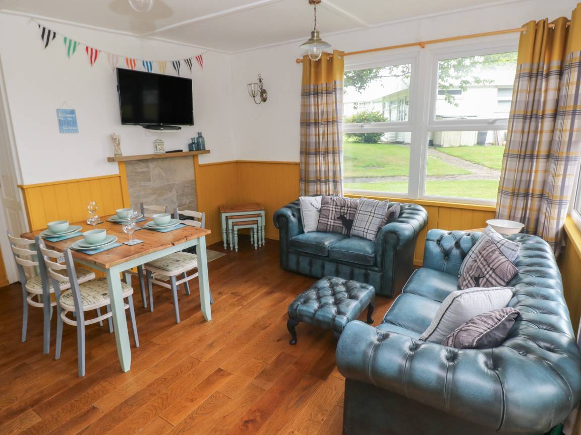 Cottage ∙ 2 Bedrooms ∙ 4 Guests - Solva