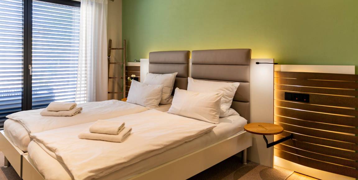 100 m² Ferienwohnung ∙ 2 Schlafzimmer ∙ 6 Gäste – Bild 12