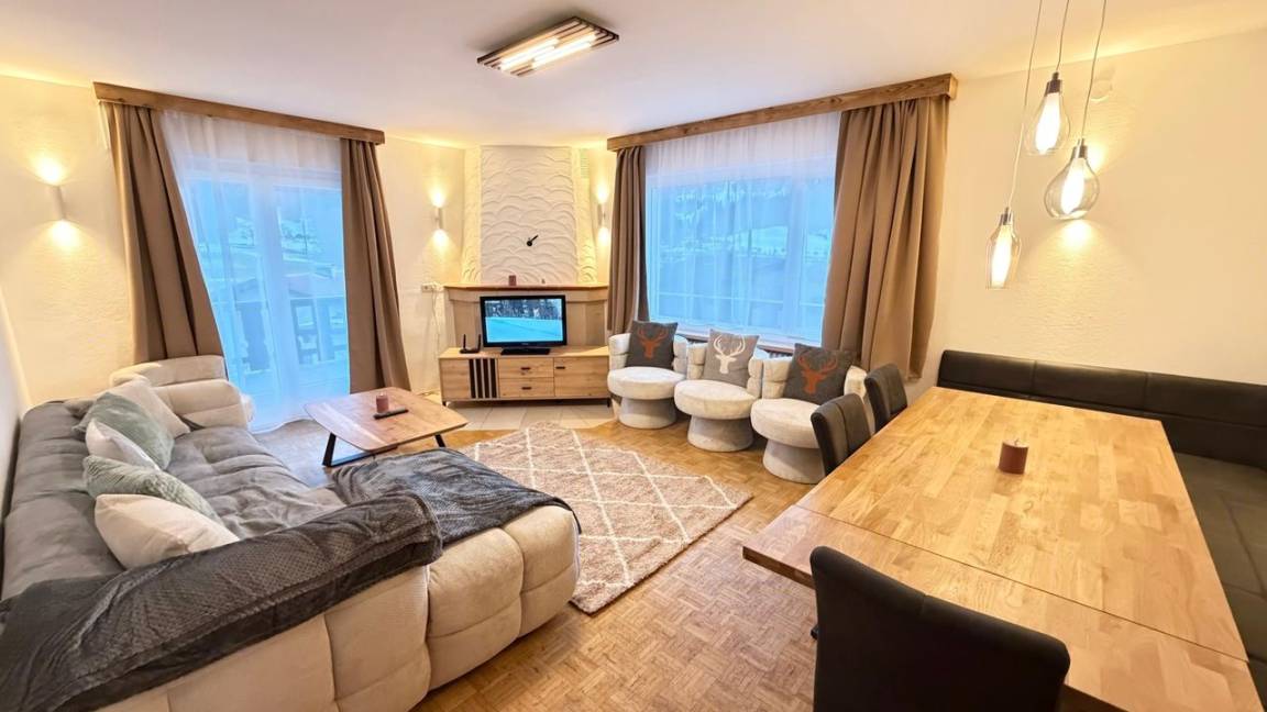 120 M² Huis ∙ 5 Slaapkamers ∙ 10 Gasten - Kufstein