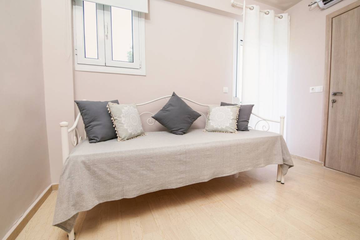 38 M² Appartement ∙ 1 Slaapkamer ∙ 2 Gasten - Kalamáta