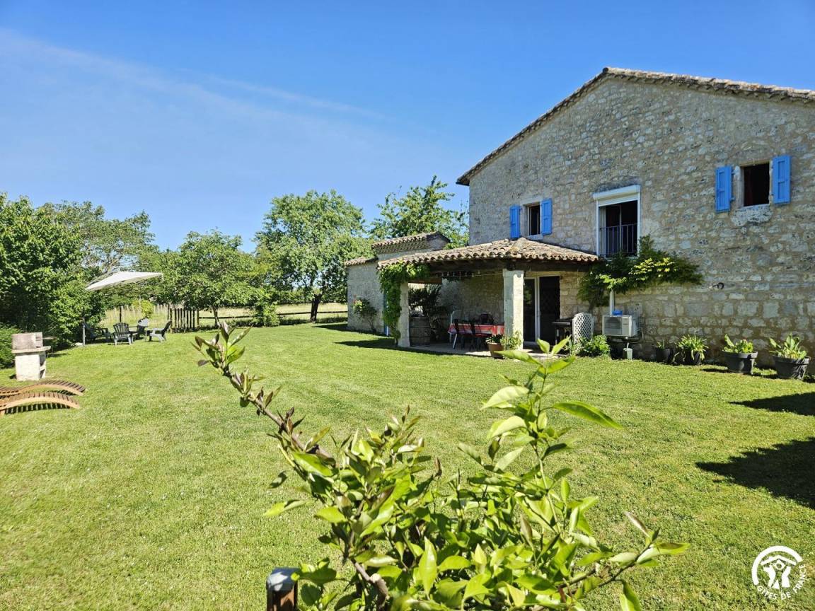 110 M² Gîte ∙ 3 Chambres ∙ 6 Personnes - Cordes-sur-Ciel