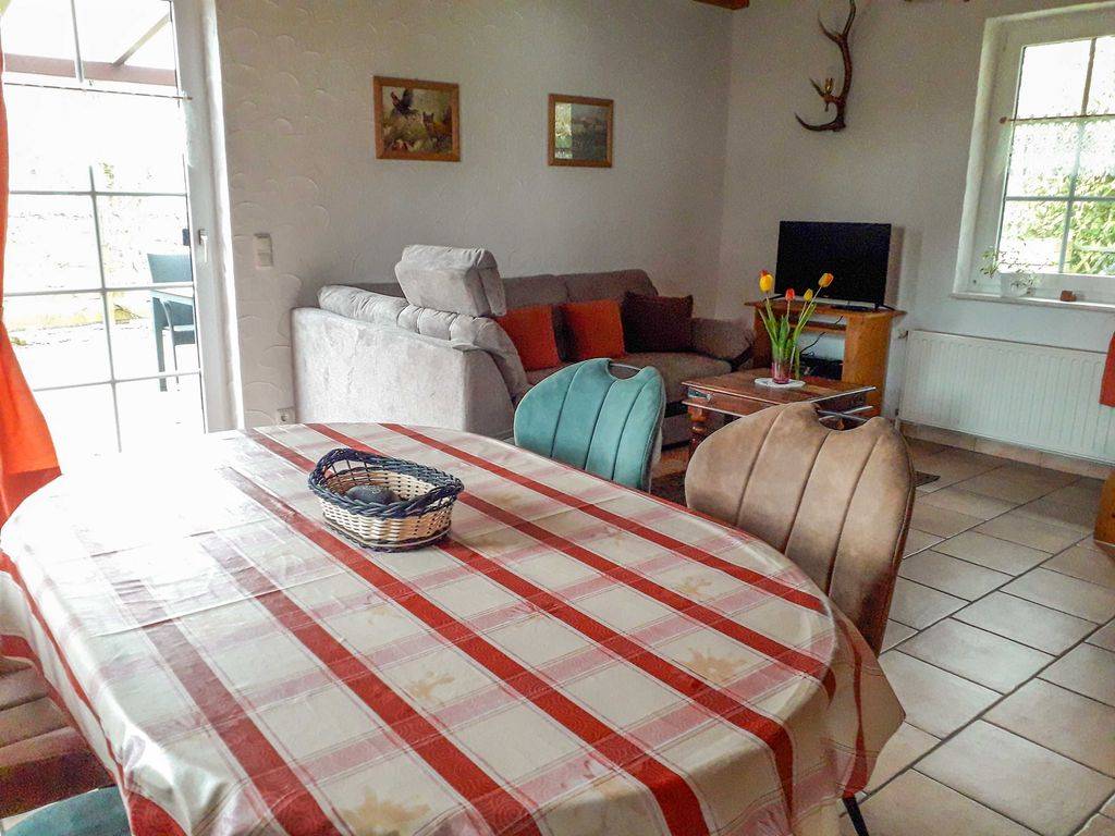 60 M² Ferienhaus ∙ 2 Schlafzimmer ∙ 4 Gäste - Stralsund