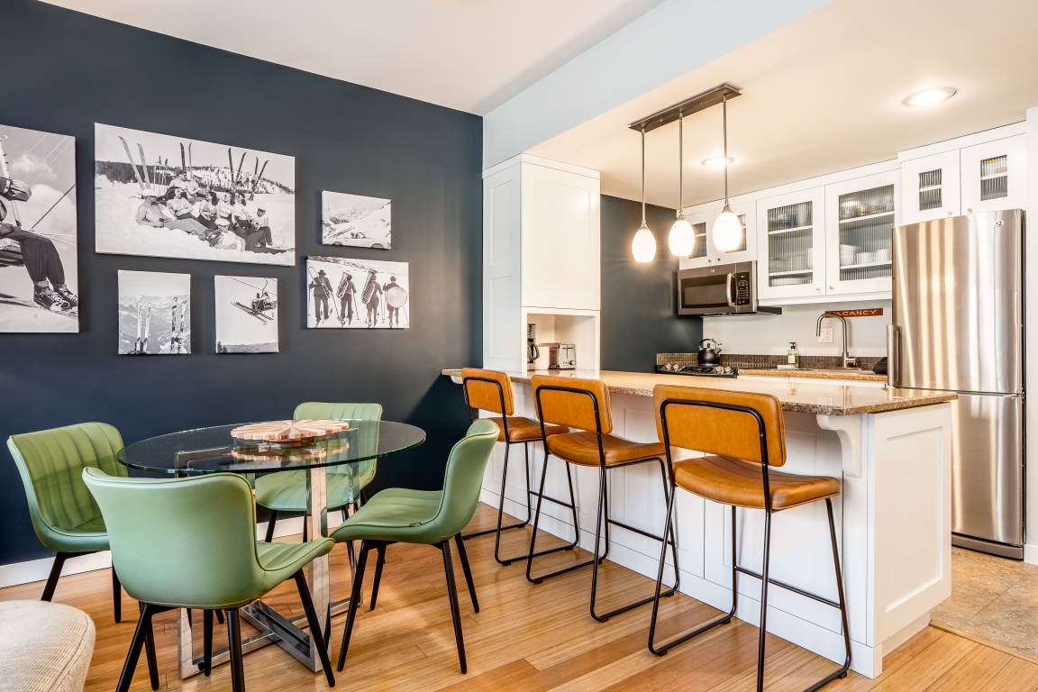 102 M² Condo ∙ 2 Bedrooms ∙ 6 Guests - Park City, UT