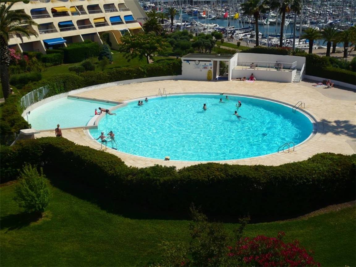 31 M² Appartement ∙ 1 Chambre ∙ 4 Personnes - Le Grau-du-Roi
