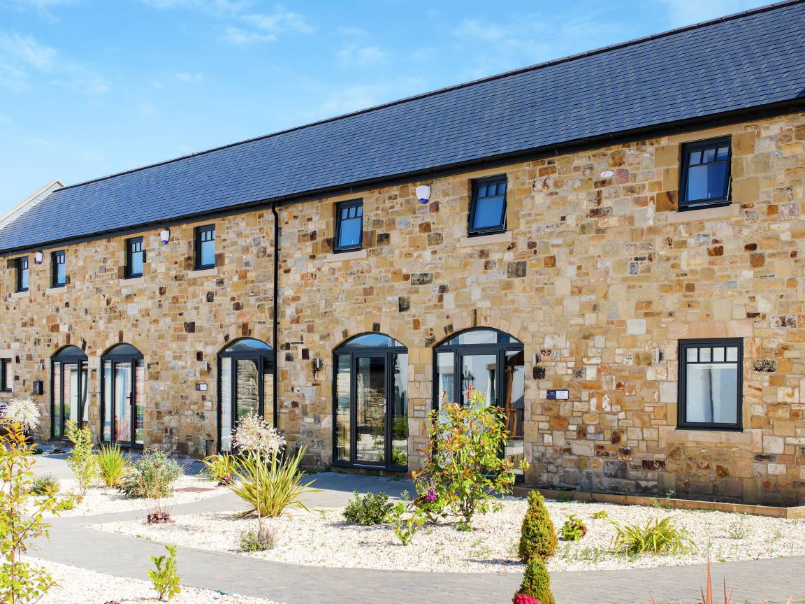 Cottage ∙ 3 Bedrooms ∙ 6 Guests - Northumberland