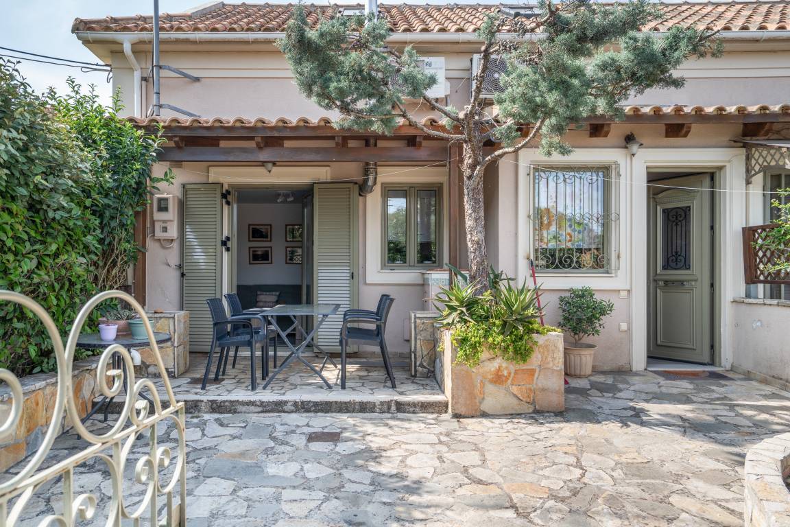 62 M² Ferienhaus ∙ 2 Schlafzimmer ∙ 4 Gäste - Kefalonia