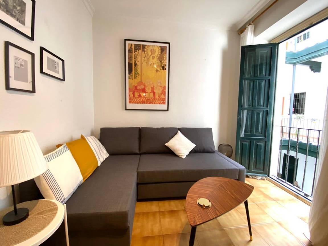 40 M² Apartamento ∙ 1 Habitación ∙ 2 Huéspedes - Sevilla
