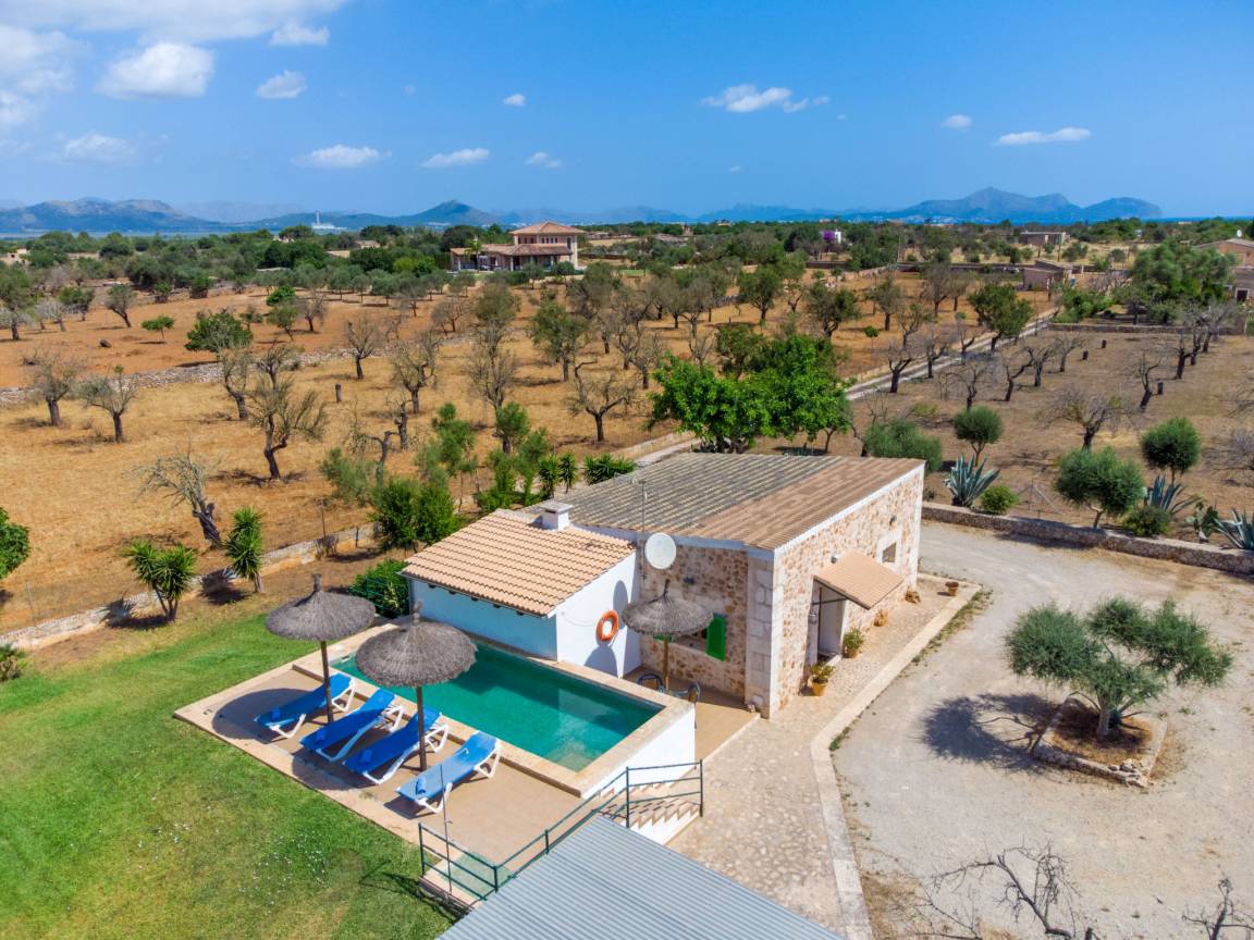 75 M² House ∙ 2 Bedrooms ∙ 4 Guests - Can Picafort