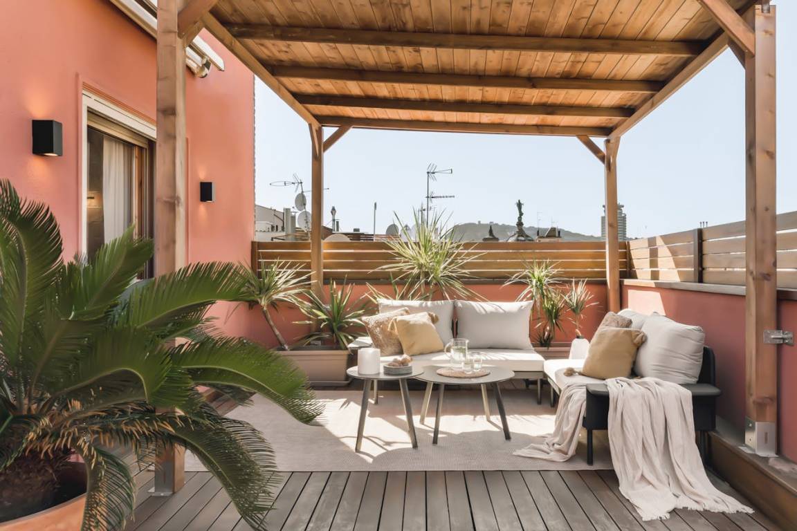 90 M² Apartment ∙ 2 Bedrooms ∙ 4 Guests - Barcelona