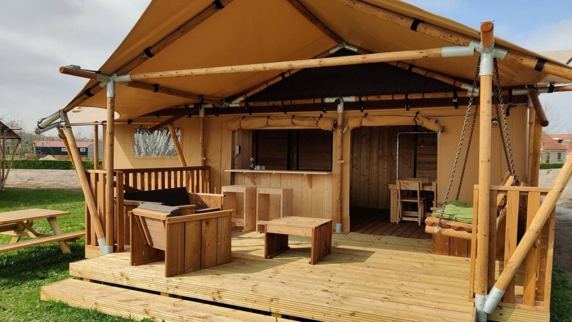 45 M² Huoneisto ∙ 2 Makuuhuonetta ∙ 5 Vierasta - Lemmer