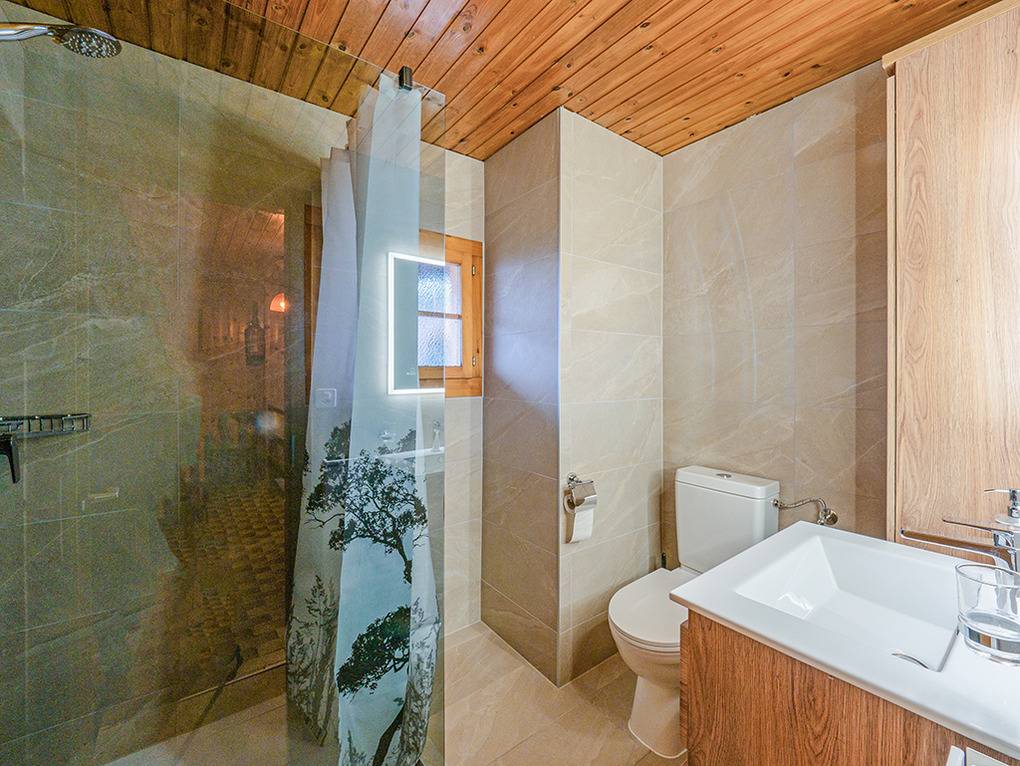 135 m² Ferienhaus ∙ 5 Schlafzimmer ∙ 16 Gäste – Bild 19