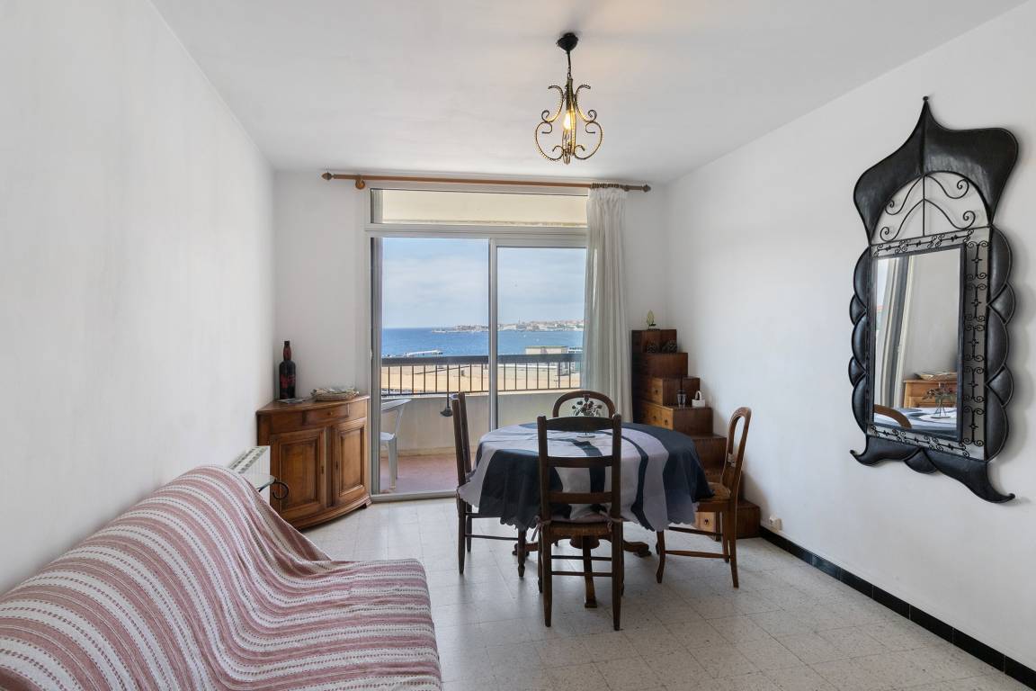 70 M² Apartamento ∙ 2 Habitaciones ∙ 4 Huéspedes - Ajaccio
