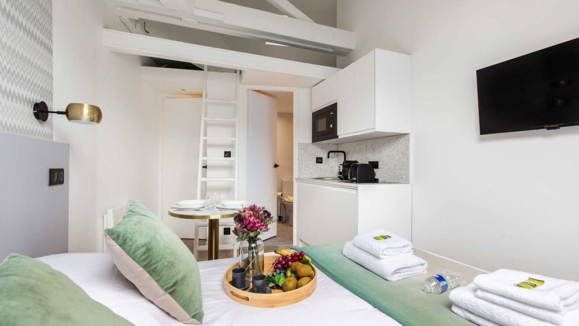 30 M² Apartamento ∙ 4 Huéspedes - París