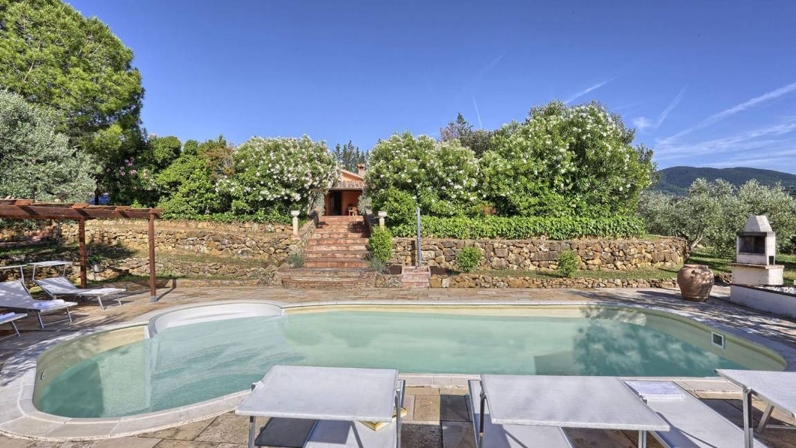 220 M² Villa ∙ 4 Bedrooms ∙ 8 Guests - Scarlino