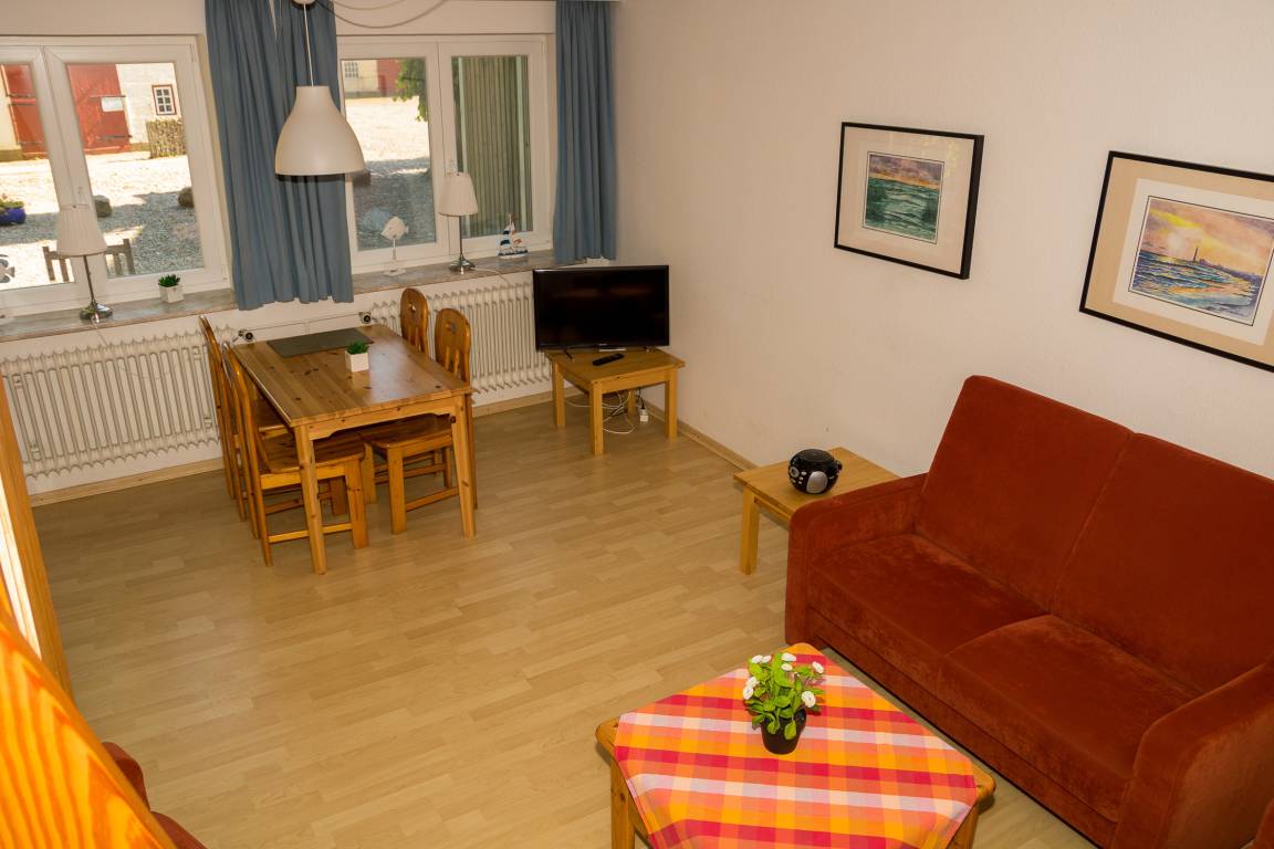 79 m² Ferienwohnung ∙ 2 Schlafzimmer ∙ 5 Gäste – Bild 7