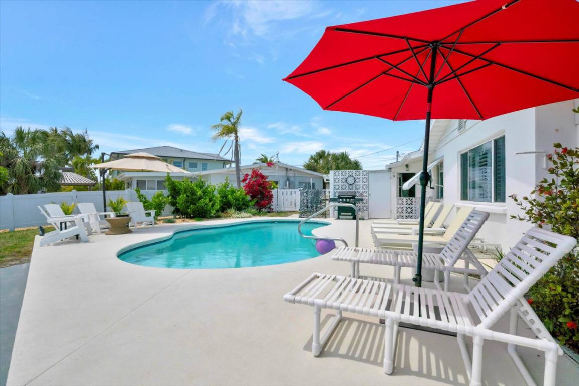 140 M² House ∙ 2 Bedrooms ∙ 6 Guests - Longboat Key, FL