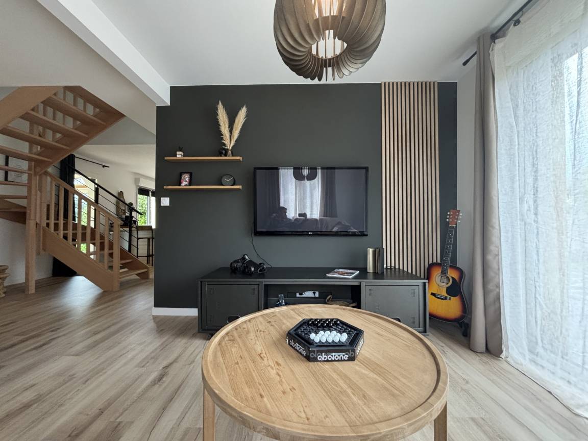 110 M² Maison De Vacances ∙ 3 Chambres ∙ 8 Personnes - Tréguier