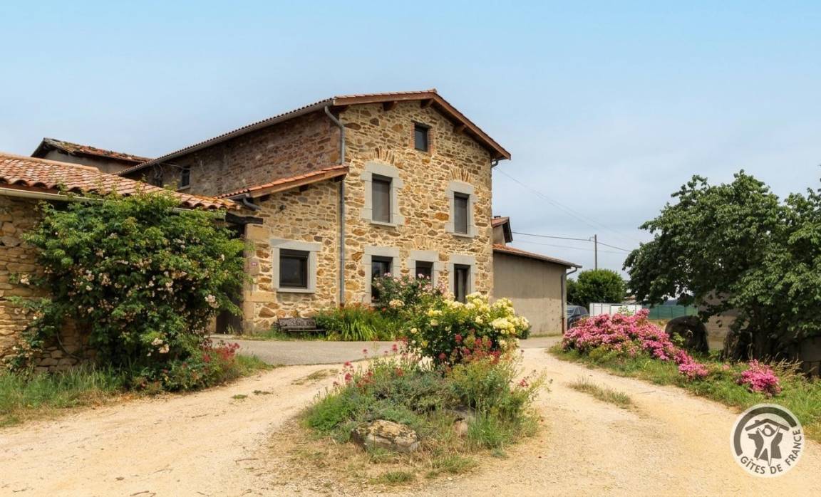 198 M² Gîte ∙ 5 Chambres ∙ 12 Personnes - Condrieu