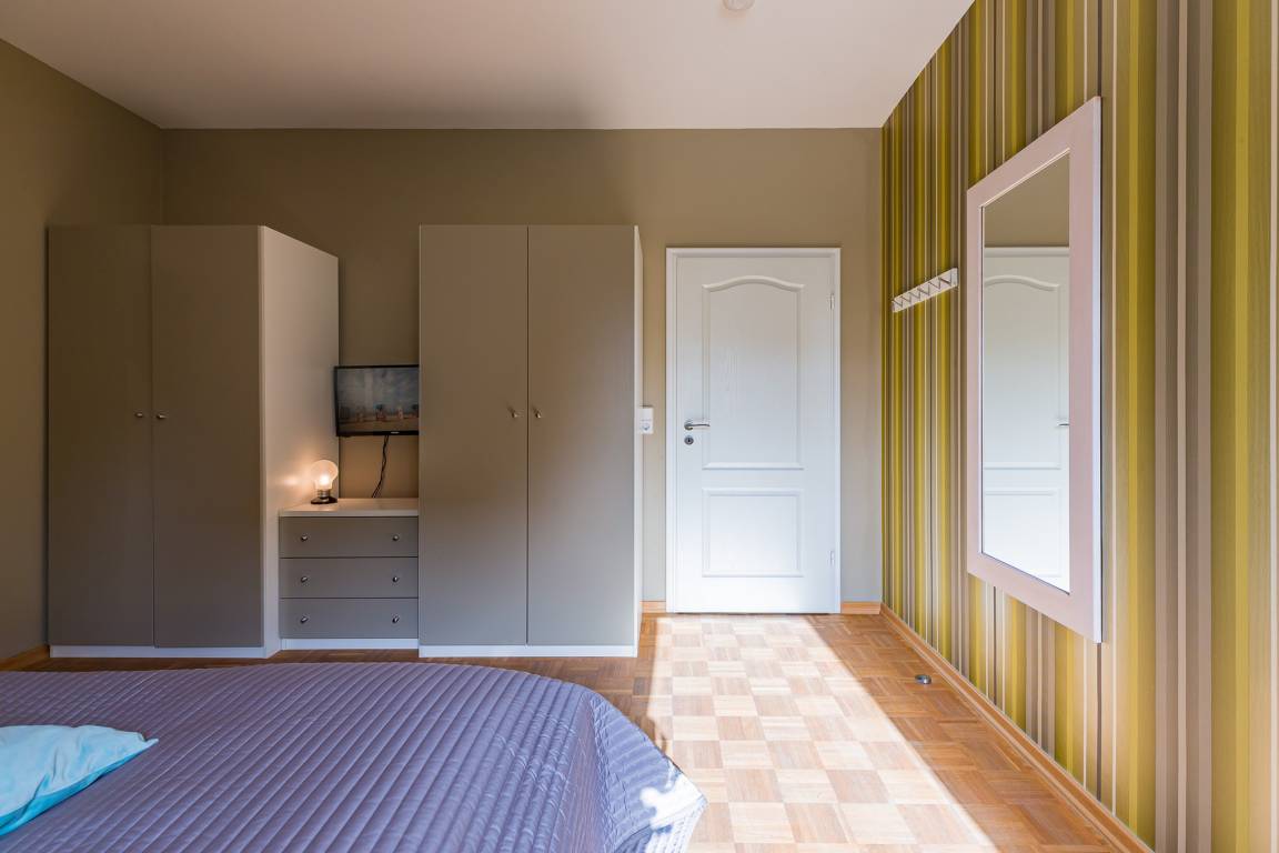 100 m² Ferienwohnung ∙ 2 Schlafzimmer ∙ 4 Gäste – Bild 11
