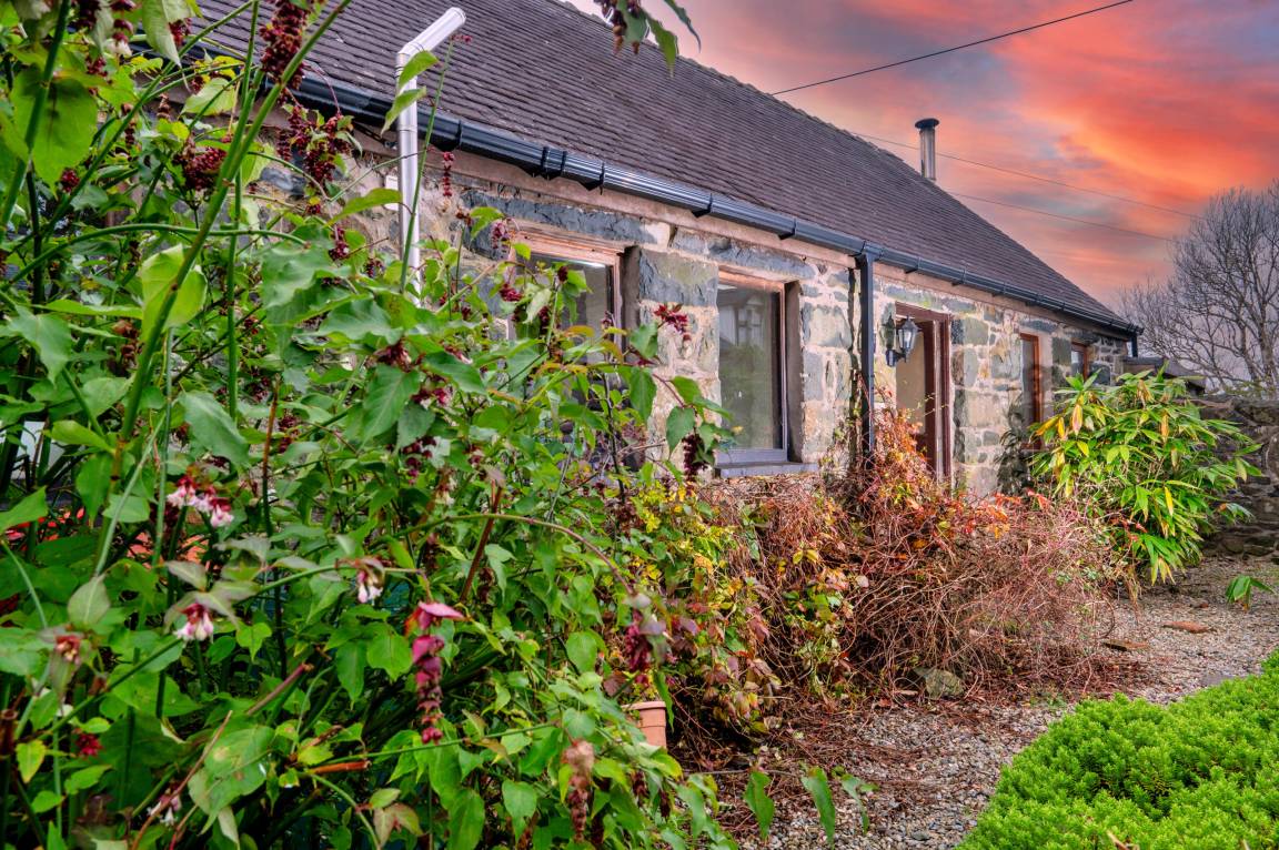 90 M² Cottage ∙ 1 Bedroom ∙ 2 Guests - Wales