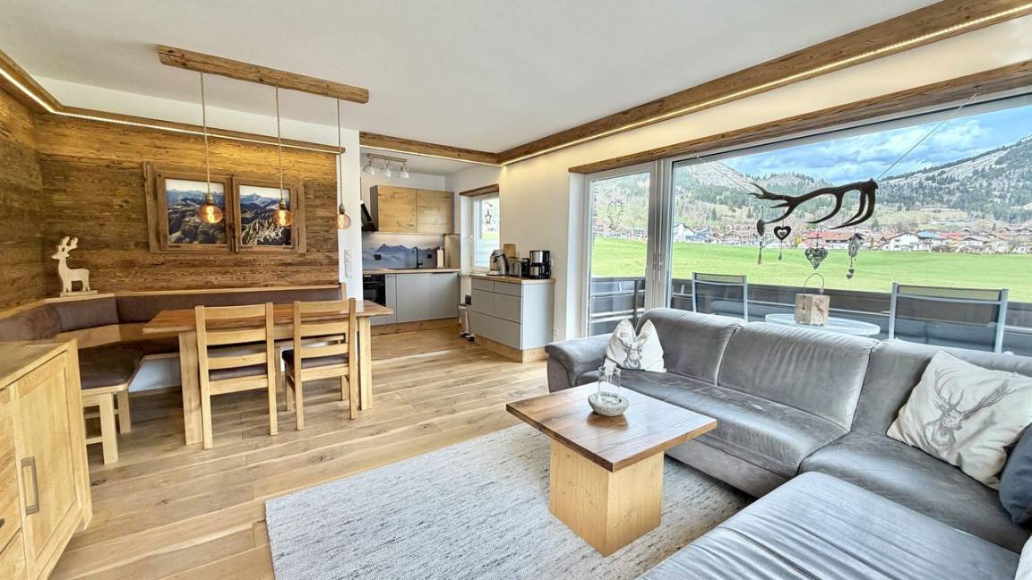 80 M² Ferienwohnung ∙ 2 Schlafzimmer ∙ 4 Gäste - Oberjoch