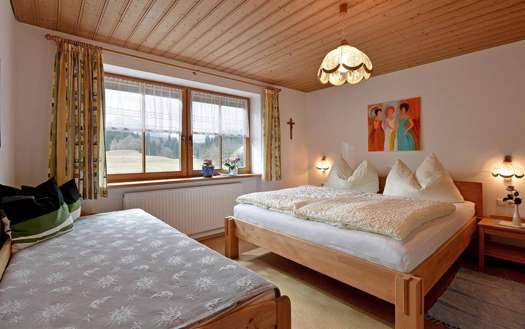 42 M² Ferienwohnung ∙ 1 Schlafzimmer ∙ 4 Gäste - Walchsee