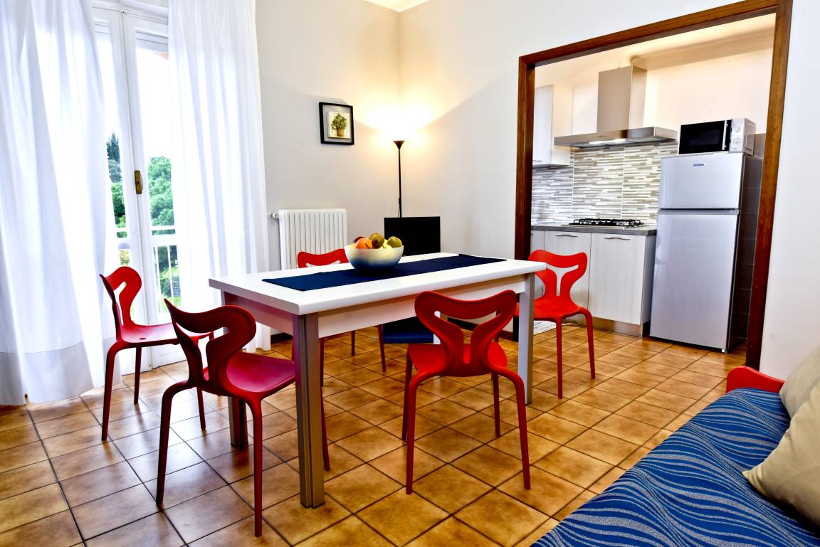 65 M² Appartement ∙ 2 Chambres ∙ 5 Personnes - Loano