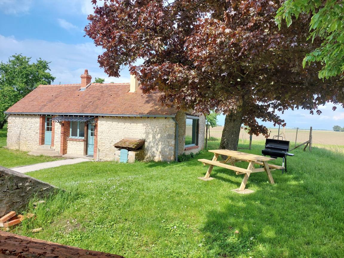 60 M² Cottage ∙ 1 Bedroom ∙ 4 Guests - Loire Valley