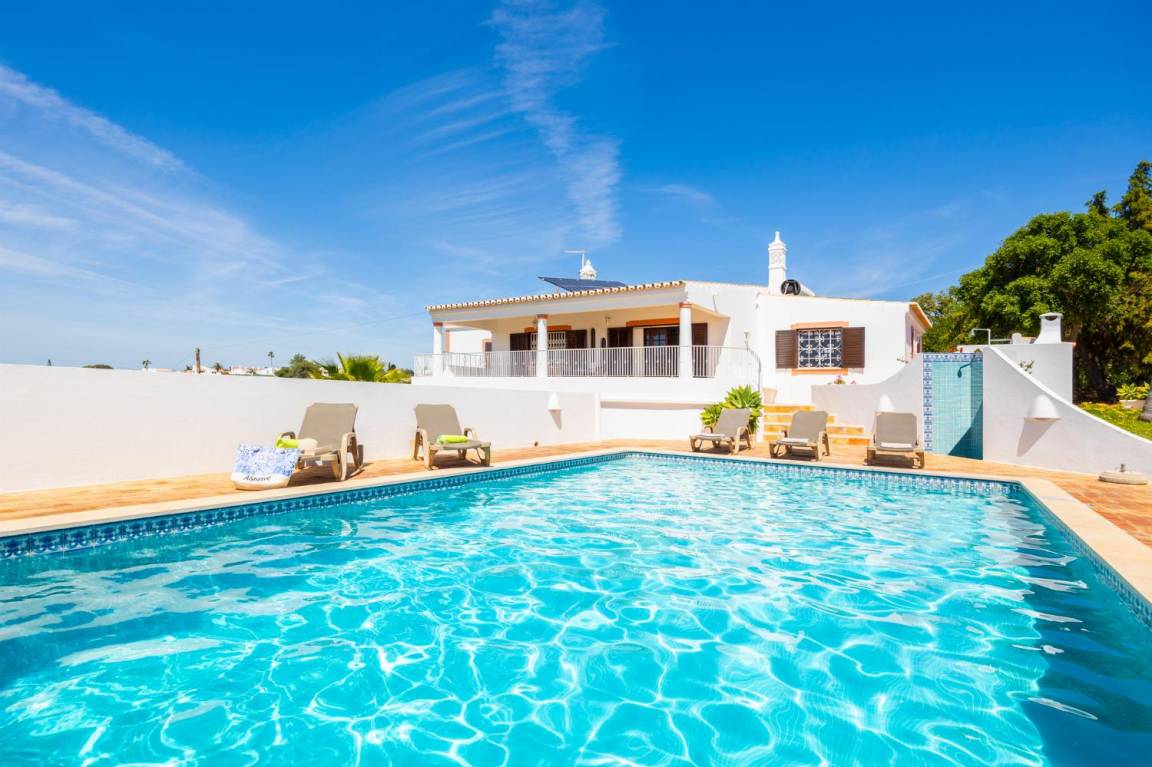 195 M² Villa ∙ 3 Bedrooms ∙ 6 Guests - Armação de Pêra