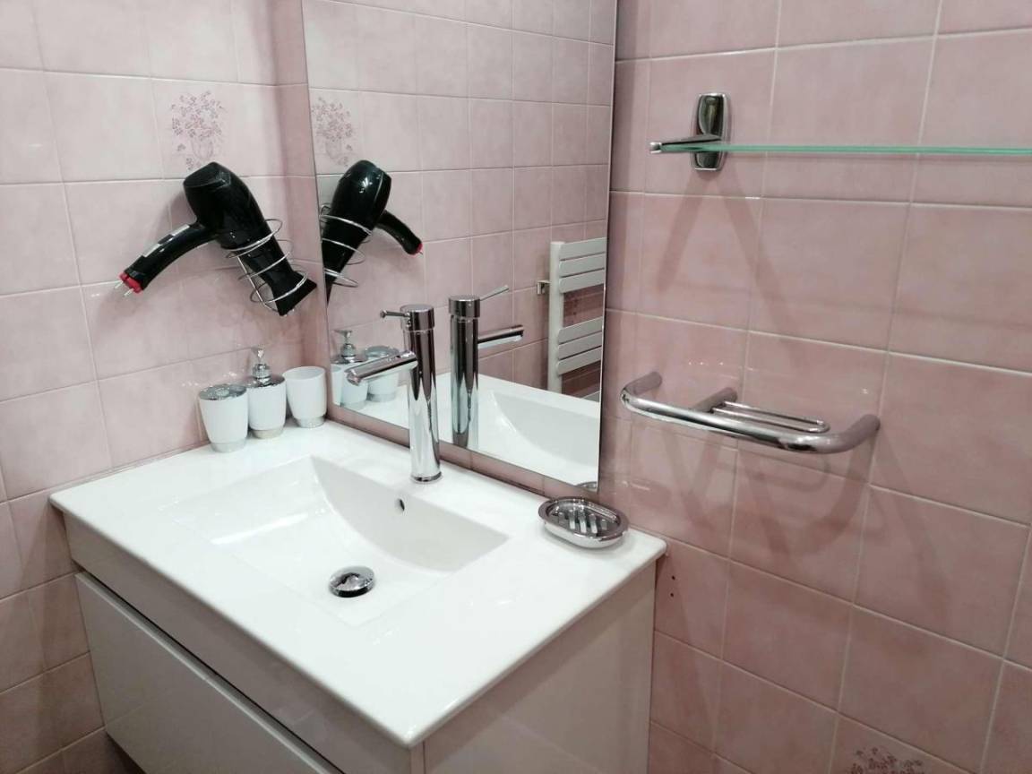 32 m² Ferienwohnung ∙ 1 Schlafzimmer ∙ 4 Gäste – Bild 12