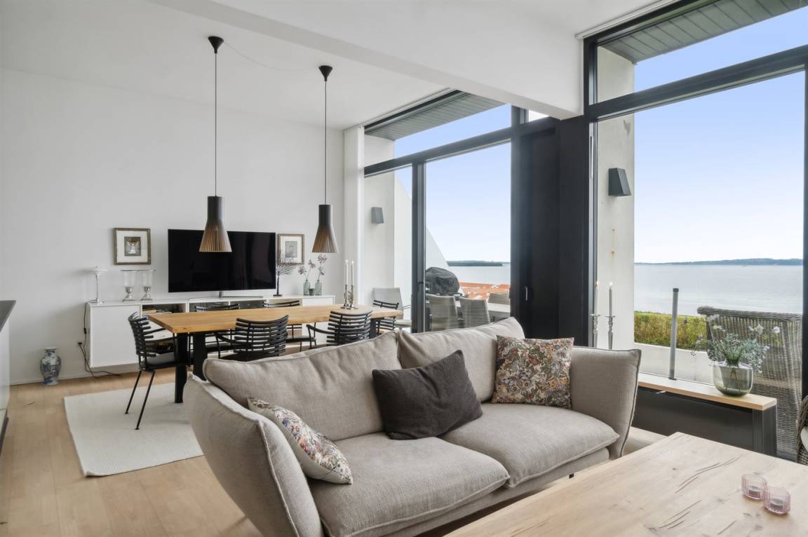 107 m² Ferienwohnung ∙ 2 Schlafzimmer ∙ 4 Gäste – Bild 3