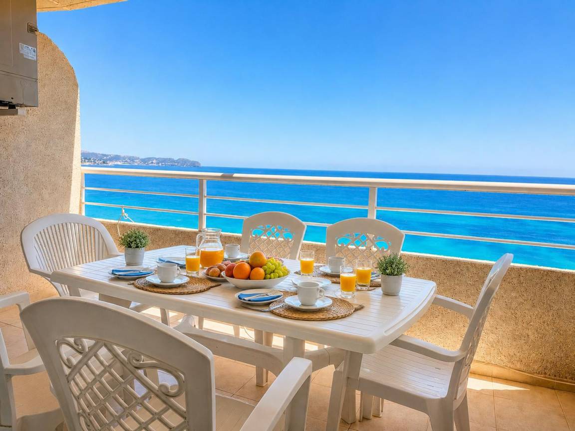 96 M² Apartamento ∙ 2 Habitaciones ∙ 6 Huéspedes - Benitachell
