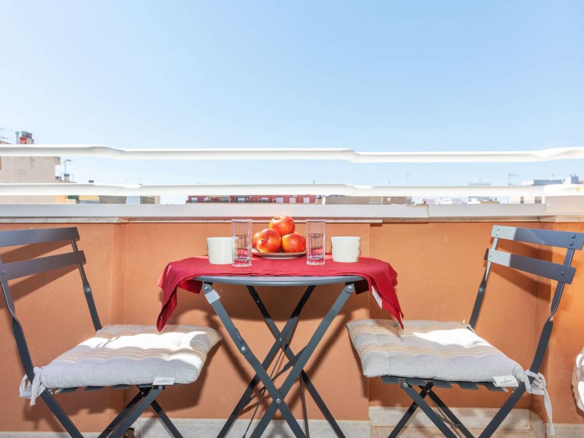 99 M² Apartamento ∙ 3 Habitaciones ∙ 6 Huéspedes - Vinaròs