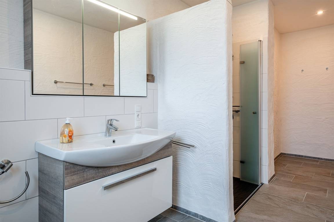 60 m² Ferienwohnung ∙ 1 Schlafzimmer ∙ 2 Gäste – Bild 16