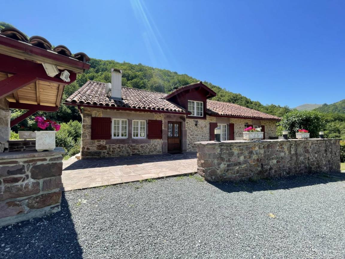 150 m&sup2; G&icirc;te 4 Schlafzimmer 8 G&auml;ste