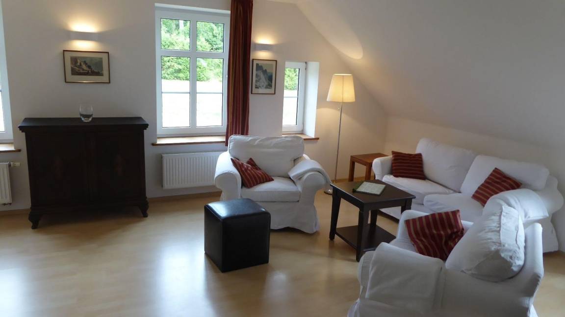 93 m&sup2; Ferienwohnung 2 Schlafzimmer 4 G&auml;ste