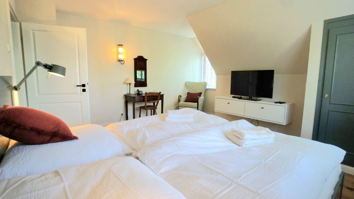 175 m² Ferienhaus ∙ 4 Schlafzimmer ∙ 8 Gäste – Bild 9