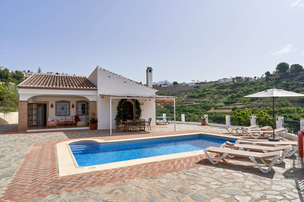 124 M² Casa ∙ 3 Habitaciones ∙ 6 Huéspedes - Frigiliana